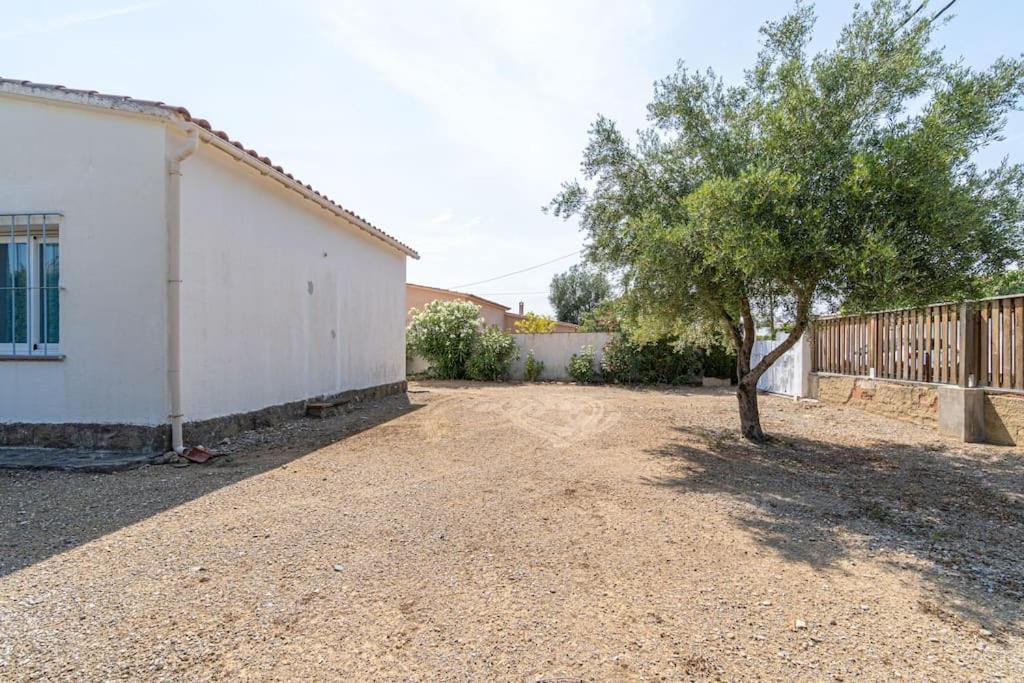 Mb1-House With Big Garden ,Swimming-Pool, & Barbacue In Roses Villa Kültér fotó